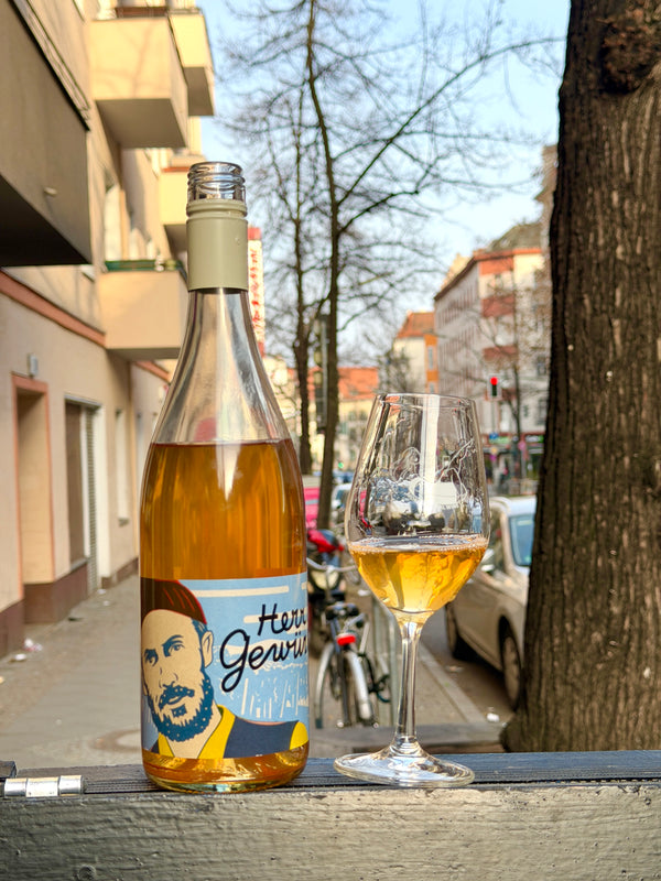 Vinařství Krásná Hora bernety 2020 5本セット Krásná Hora | Herr Gewurtz 2023 | MORE Natural Wine