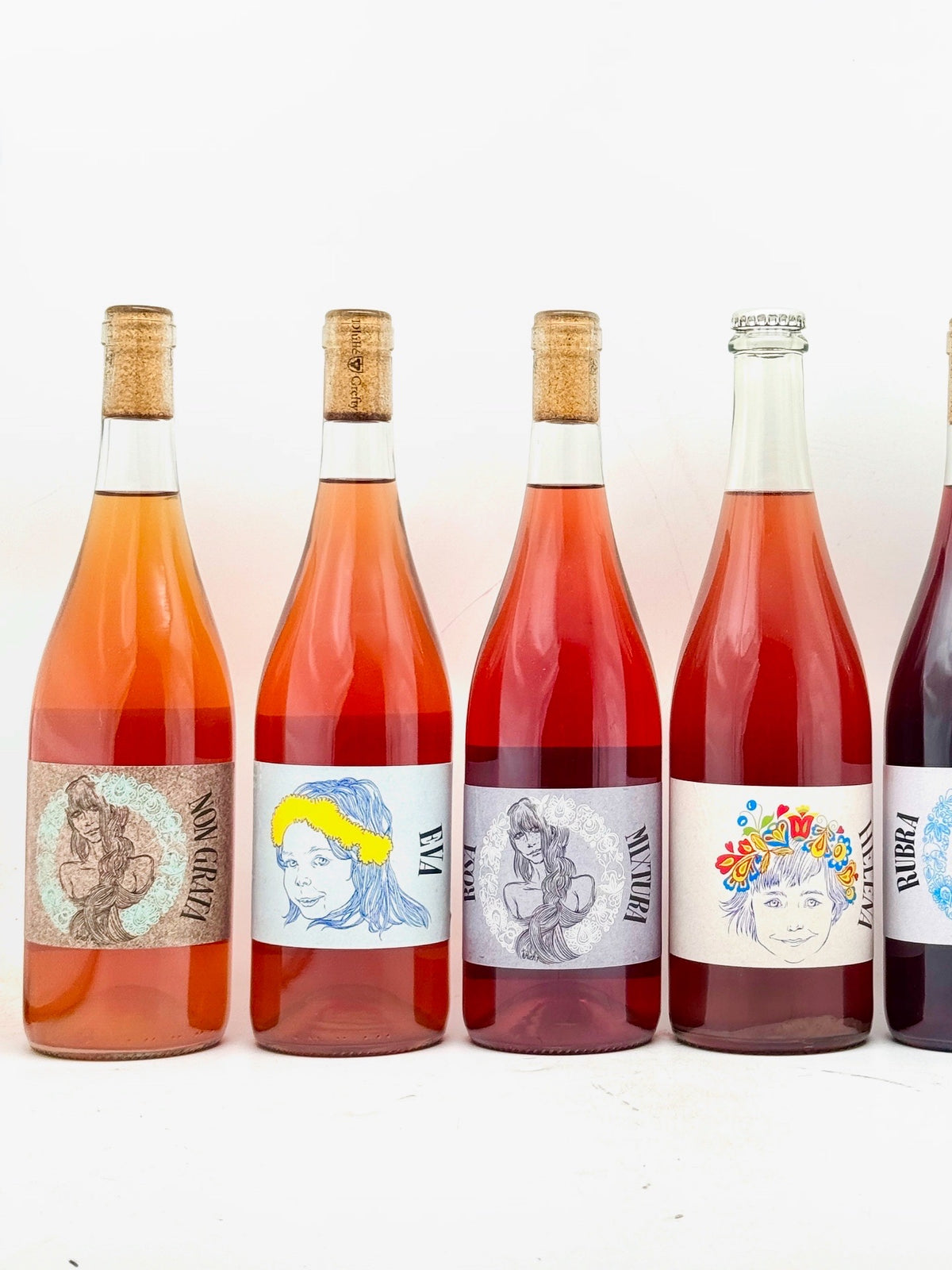 Dluhe Grefty - a line-up of Dluhe Grefty natural wines