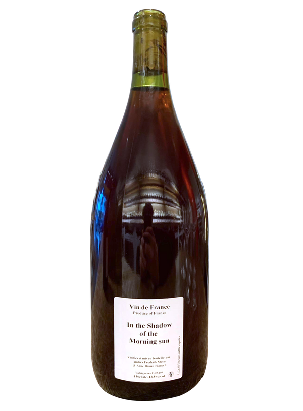 In the Shadow of the morning sun (MAGNUM) | Natural Wine by Anders Frederik Steen.
